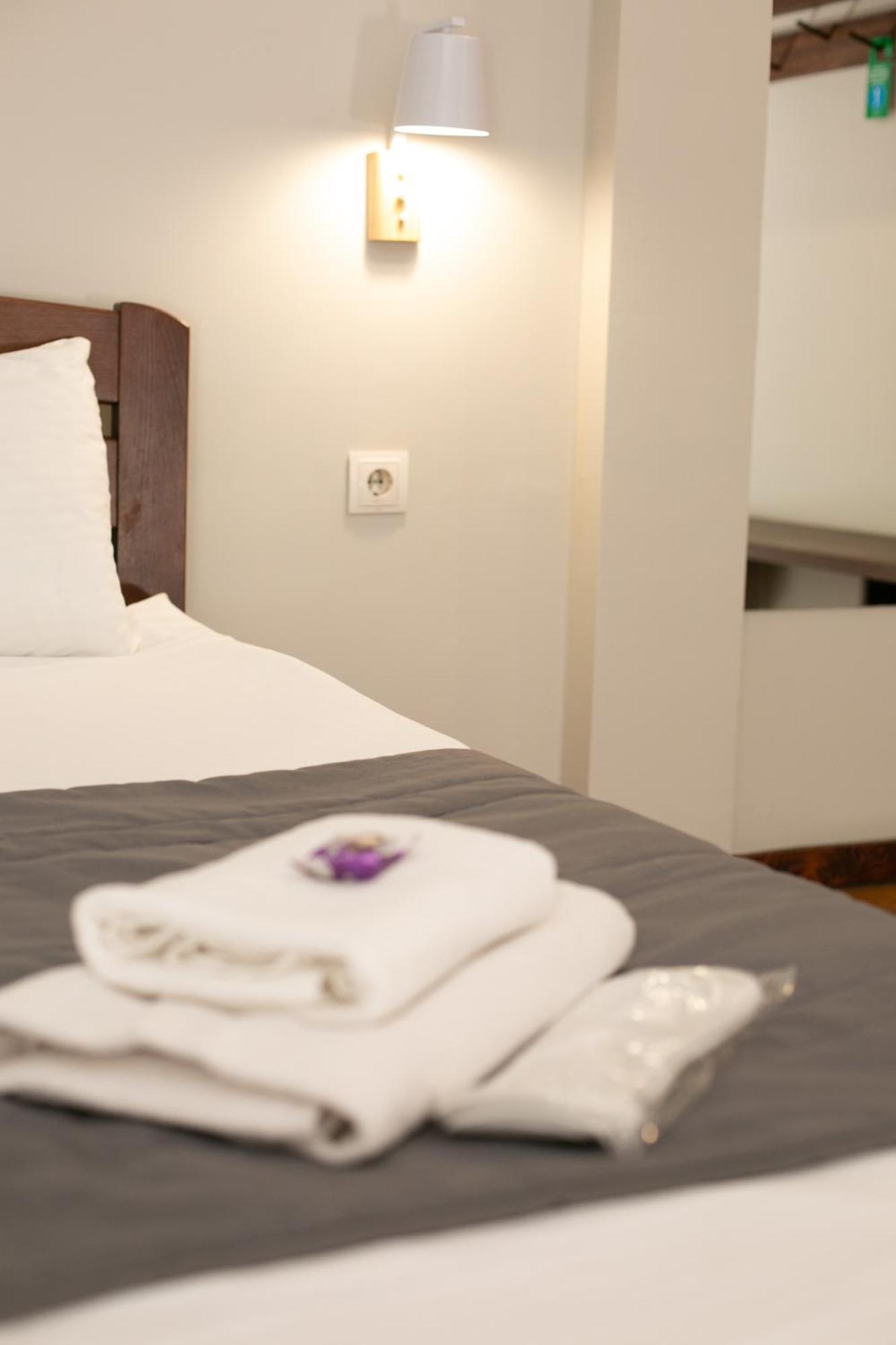 Nebos Hotel & Restaurant Ivano-Frankivsk Ngoại thất bức ảnh